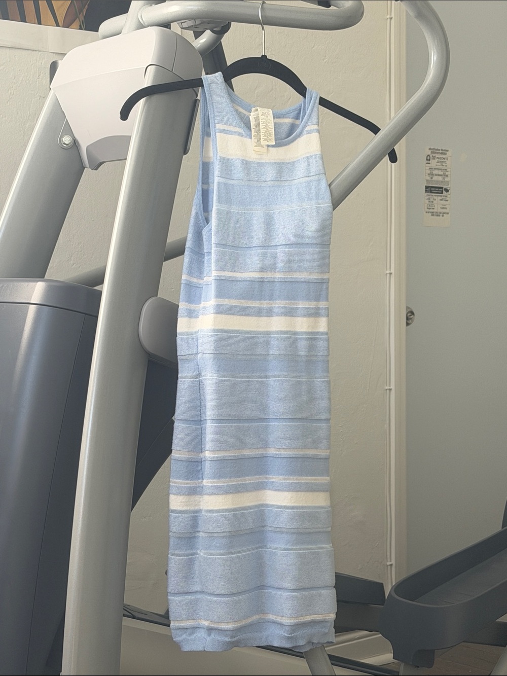 Alo sport play knot dress